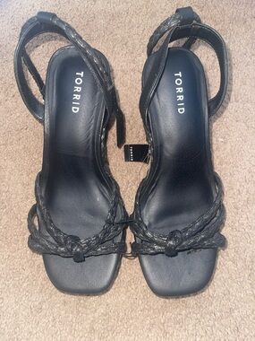 Torrid Black Strappy Braided Raffia Platform Wedges (SOLD)
